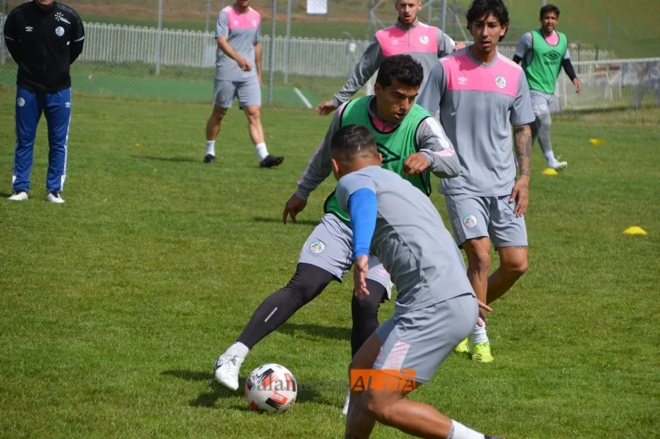 Foto 4 - La sonrisa vuelve al Salamanca UDS: Ux&iacute;o da Pena pasa el coronavirus y ya entrena en busca de la...