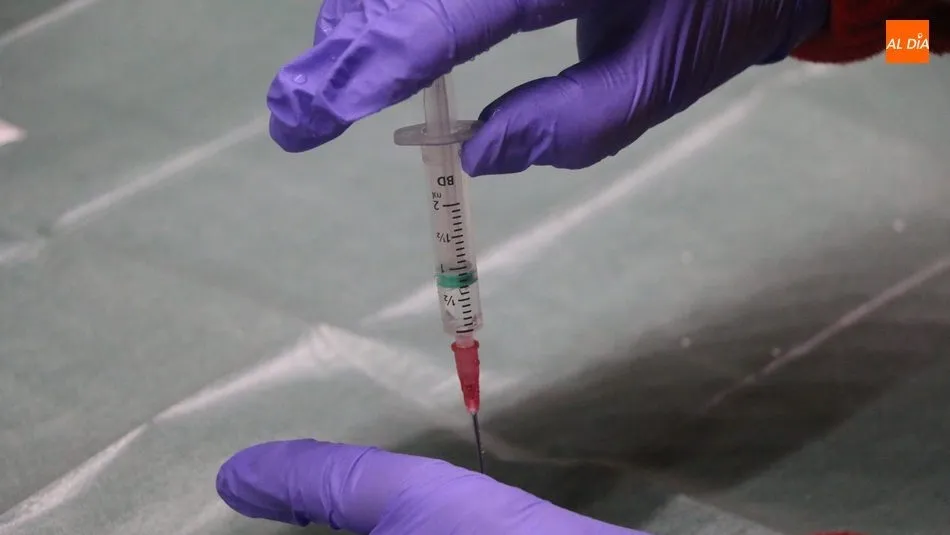 En principio los puntos de vacunación serían los respectivos centros de salud, aunque podría trasladarse a los polideportivos