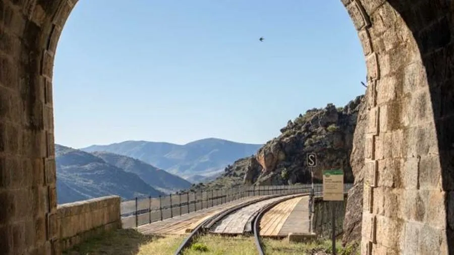 Foto 7 - &lsquo;El Camino de Hierro&rsquo;, la nueva maravilla de la provincia de Salamanca