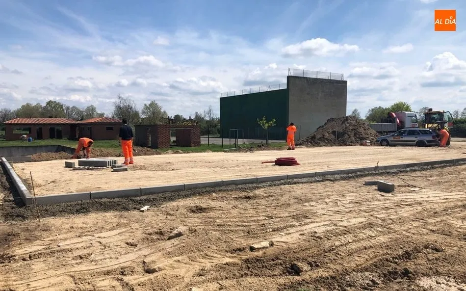 Foto 4 - Barruecopardo contar&aacute; en dos meses con una pista de p&aacute;del y un centro de recepci&oacute;n&nbsp;para...