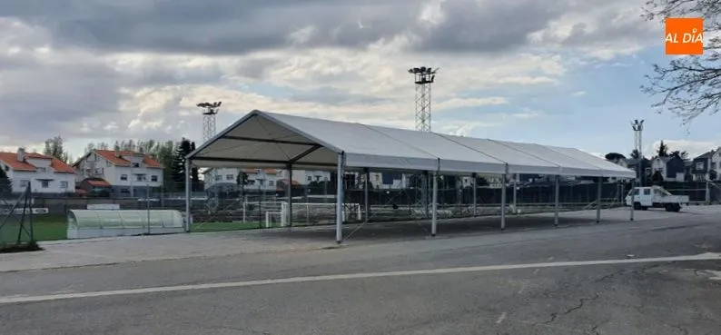 Foto 2 - El Salamanca UDS instala una carpa para los aficionados que acudan al Tori a ver los partidos de la ...