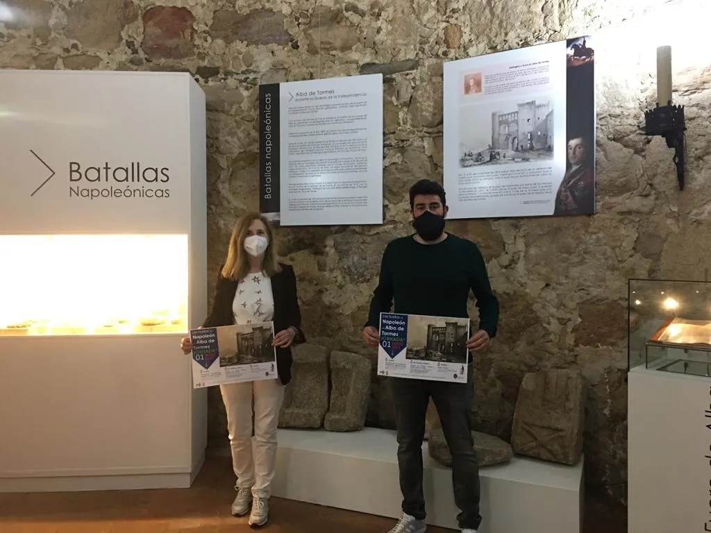 Concepción Miguélez, alcaldesa de Alba de Tormes y Gonzalo Bautista, edil de Turismo