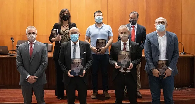 Presentación del manual Prehistoria de la península ibérica - USAL