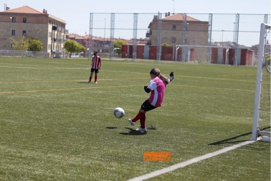 Foto 8 - Resultados, clasificaciones e im&aacute;genes del f&uacute;tbol base provincial