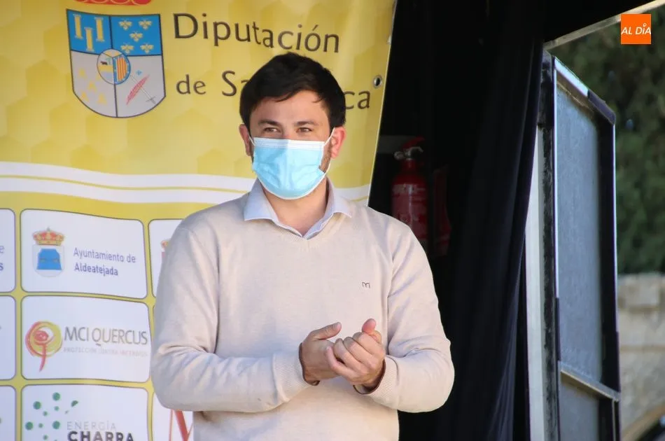 Foto 8 - Miguel Dom&iacute;nguez se impone en la llegada de Alba de Tormes