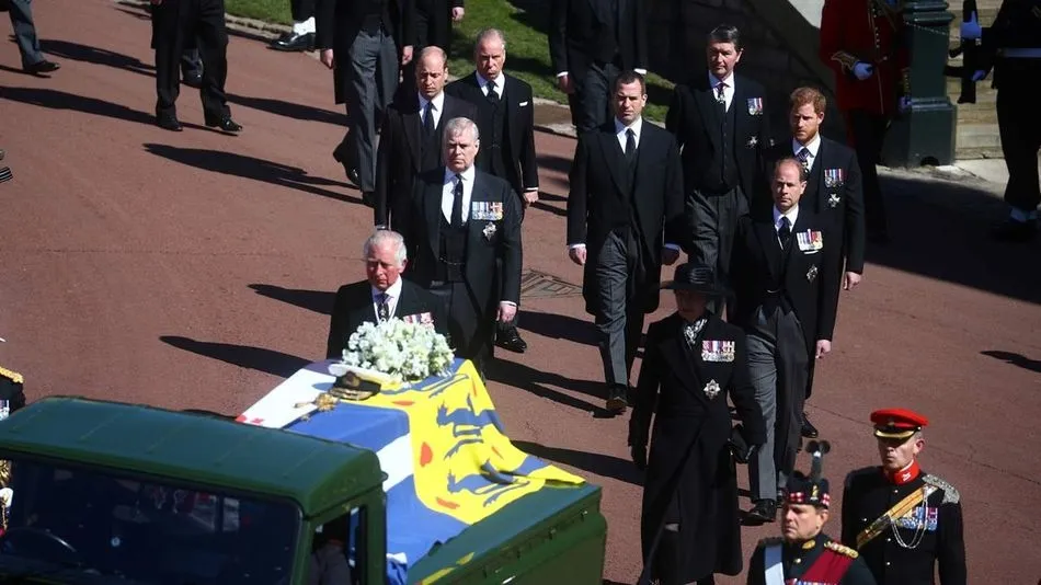 Foto 2 - Último adiós al Duque de Edimburgo en la capilla de San Jorge