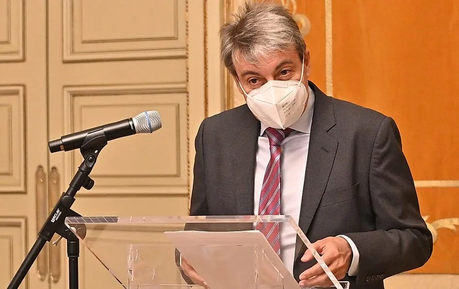 El presidente de la Asociación Salvar el Archivo, Policarpo Sánchez, en el Ayuntamiento