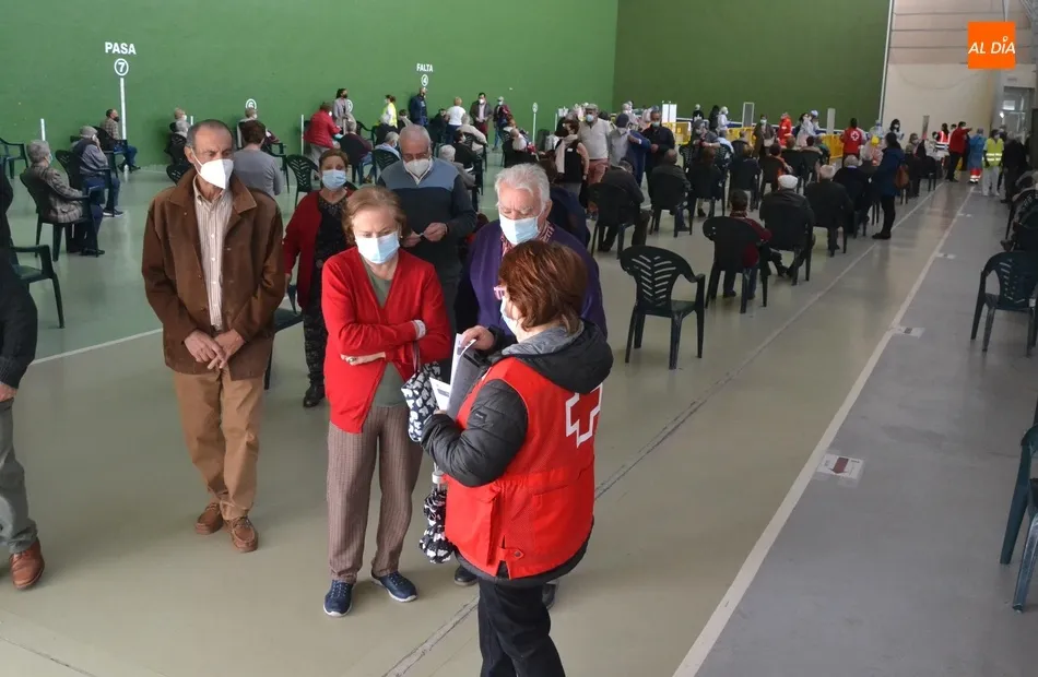 Foto 3 - La Zona B&aacute;sica de Ciudad Rodrigo vive su mayor jornada de vacunaci&oacute;n hasta ahora con 1.700...