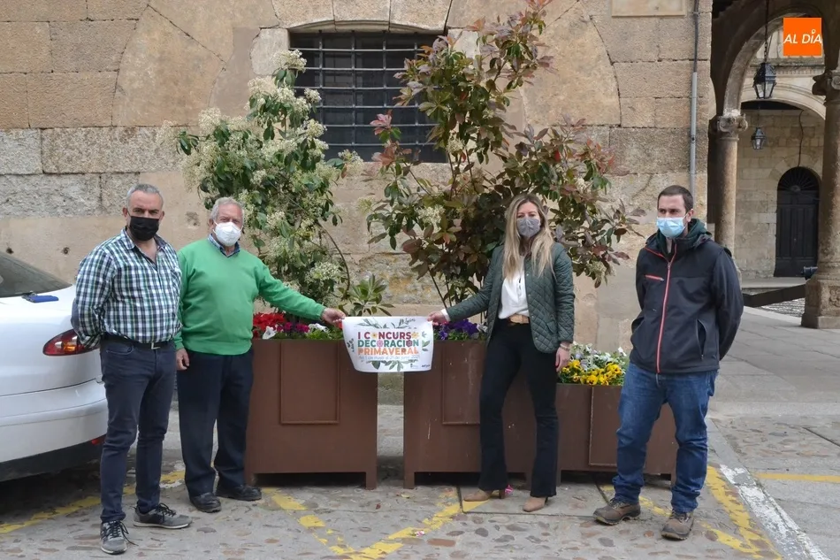 Nace un Concurso de Decoración para ornamentar las calles con composiciones florales  