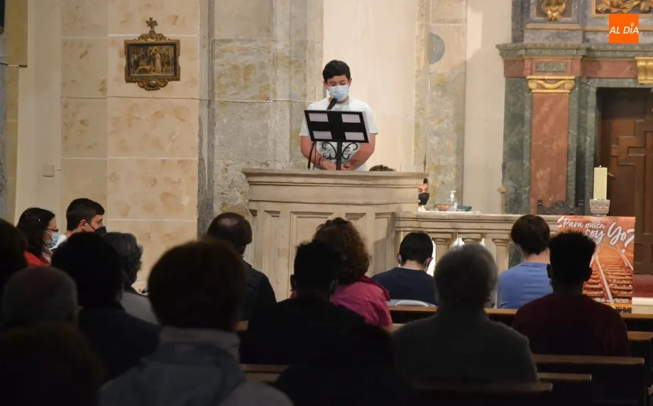Foto 5 - La Di&oacute;cesis vive 12 horas de oraci&oacute;n para el surgimiento de vocaciones  