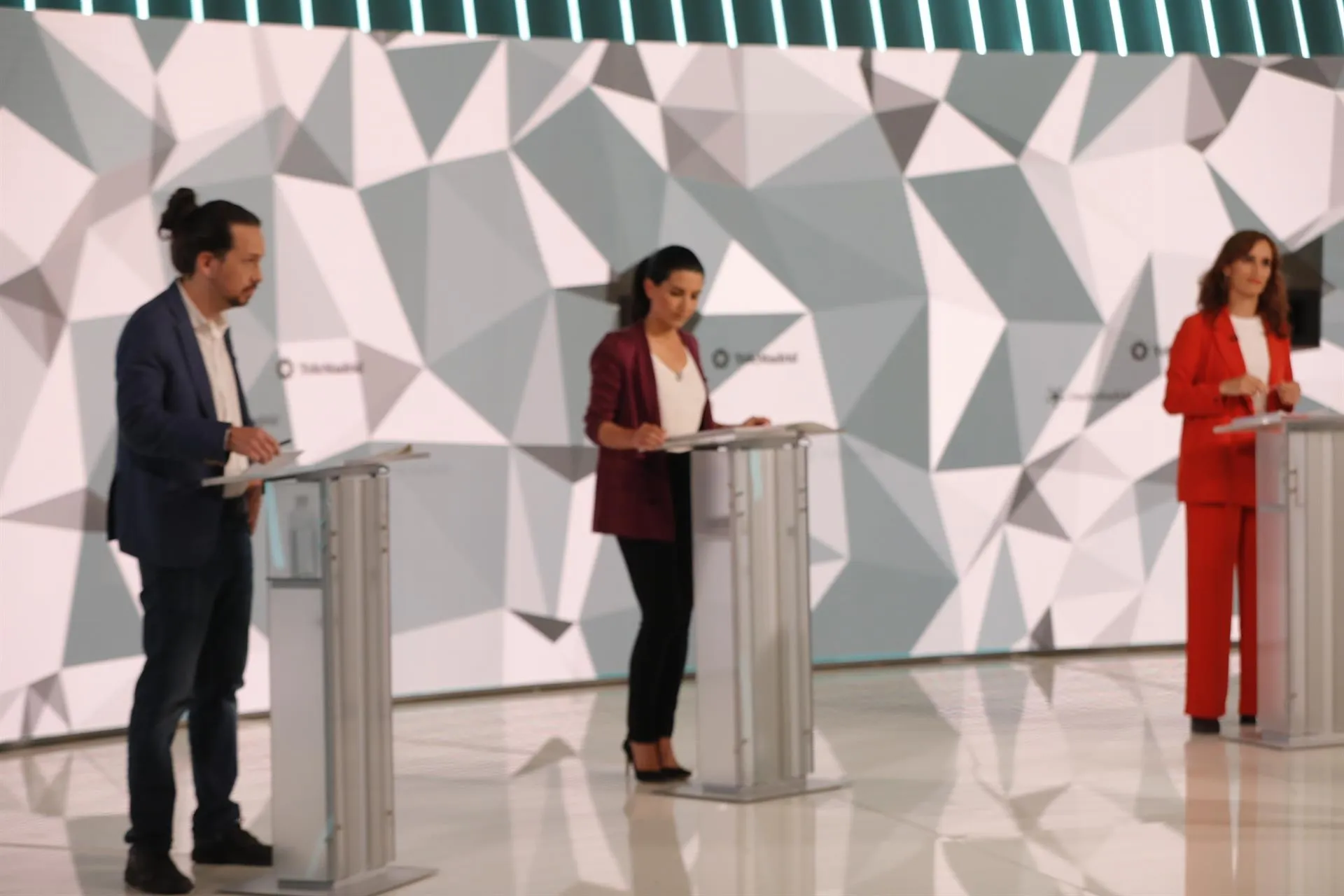 Libertad, menas, futuro y Covid, palabras ‘clave’ en las primeras intervenciones en el debate...