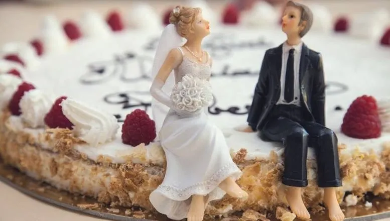 Así serán las bodas este 2021: reducidas, al aire libre y ‘last minute’