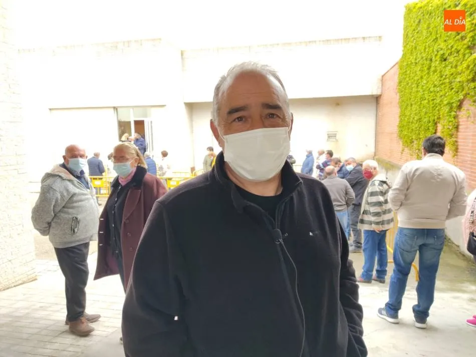 Foto 6 - Casi 400 personas fueron convocadas para ser vacunadas en Villoria  