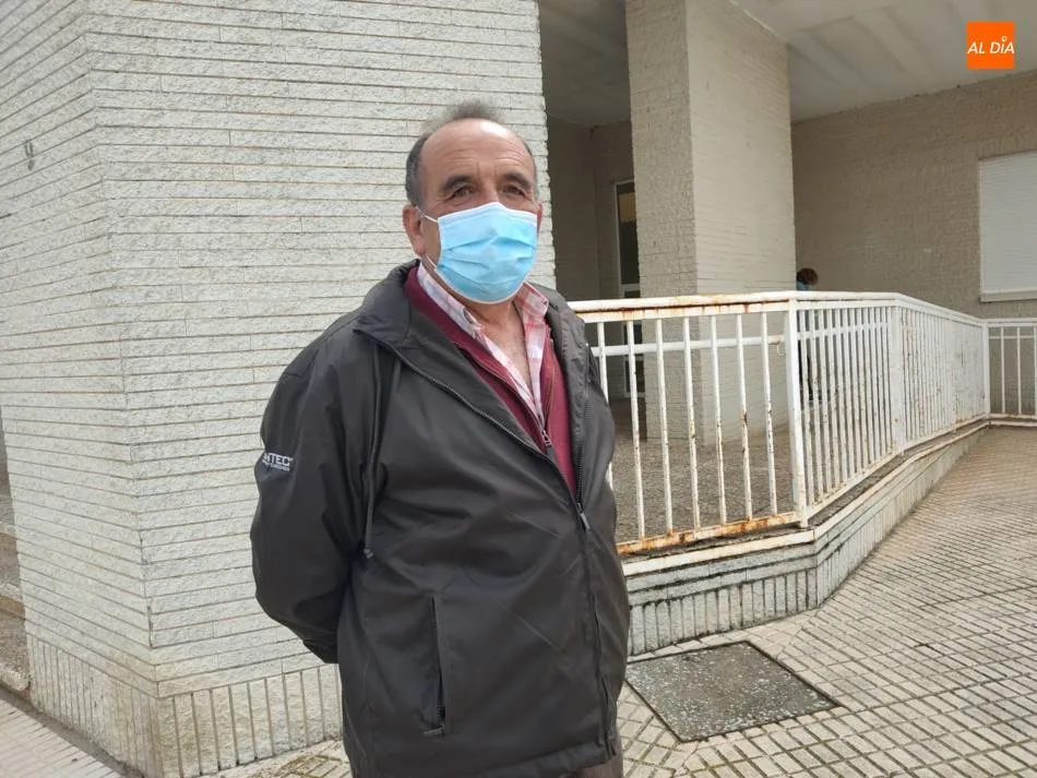 Foto 5 - Casi 400 personas fueron convocadas para ser vacunadas en Villoria  