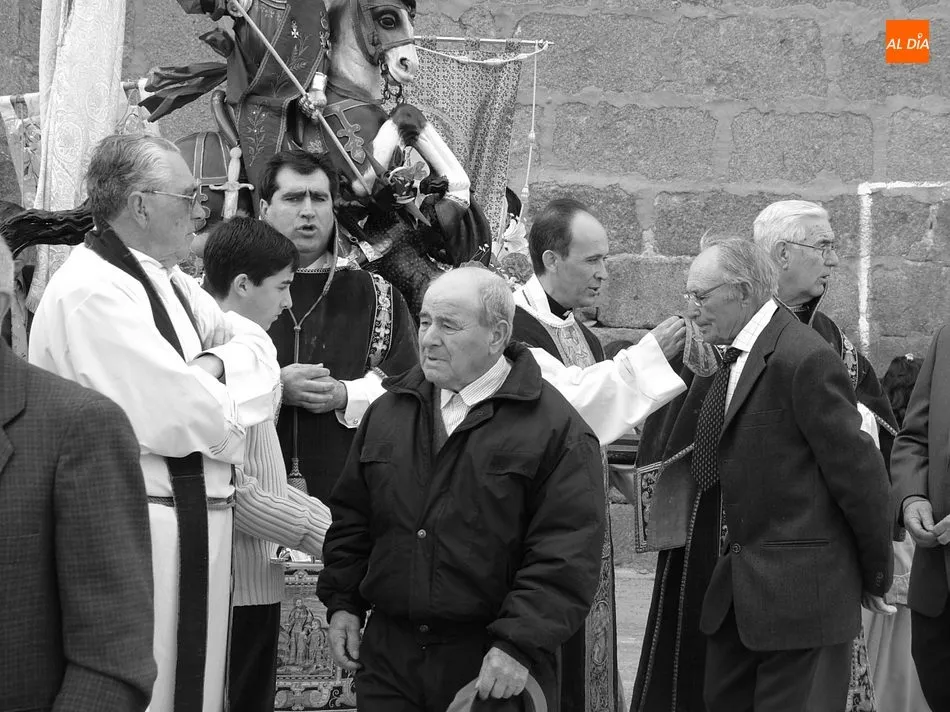 Foto 11 - Cuando San Jorge cabalgaba hasta el Sierro en Olmedo de Camaces