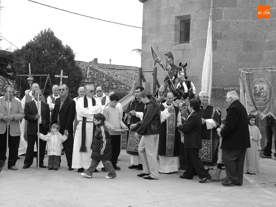 Foto 10 - Cuando San Jorge cabalgaba hasta el Sierro en Olmedo de Camaces