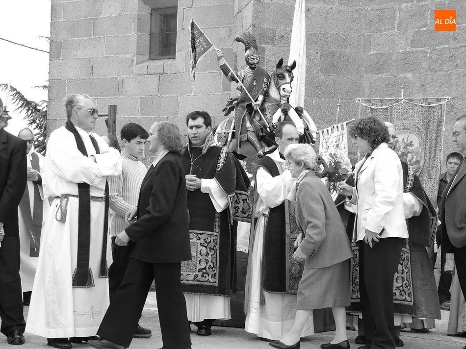 Foto 6 - Cuando San Jorge cabalgaba hasta el Sierro en Olmedo de Camaces
