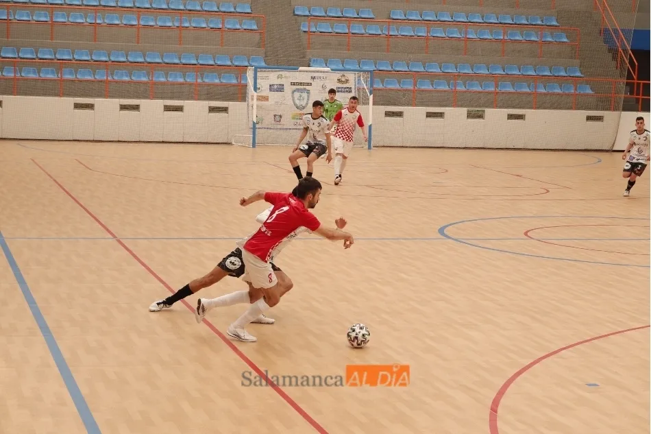 Foto 8 - Importante victoria del FS Salamanca Unionistas ante el Cistierna (6-1)  