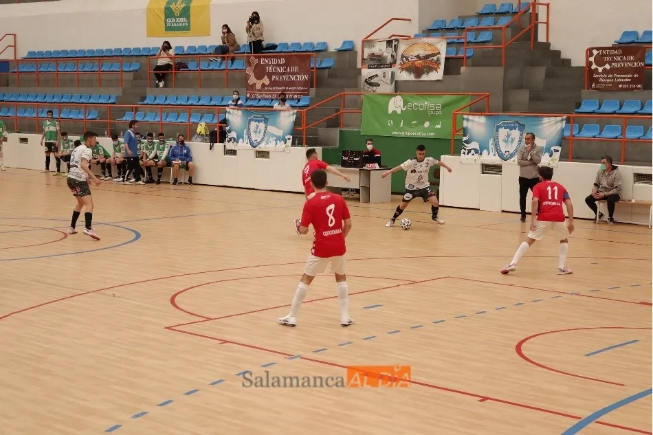 Foto 5 - Importante victoria del FS Salamanca Unionistas ante el Cistierna (6-1)  