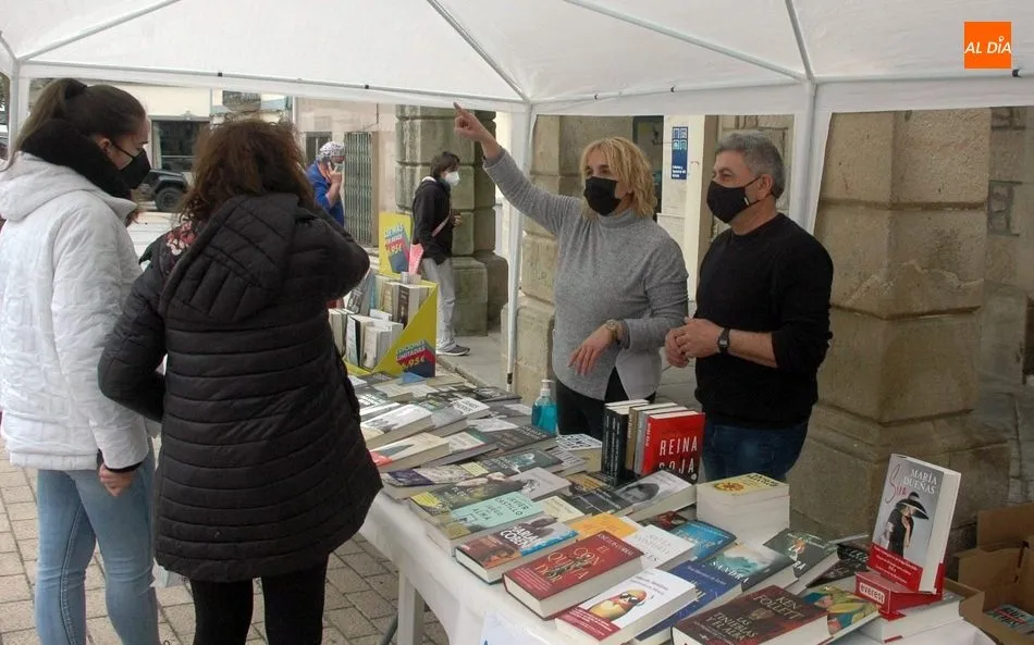 Foto 5 - La Imprenta de Vitigudino anima el D&iacute;a del Libro  