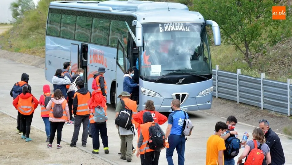 Foto 3 - El Camino de Hierro se estrena con notable &eacute;xito y la satisfacci&oacute;n de los primeros 300 senderistas