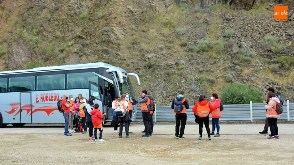 Foto 9 - El Camino de Hierro se estrena con notable &eacute;xito y la satisfacci&oacute;n de los primeros 300 senderistas