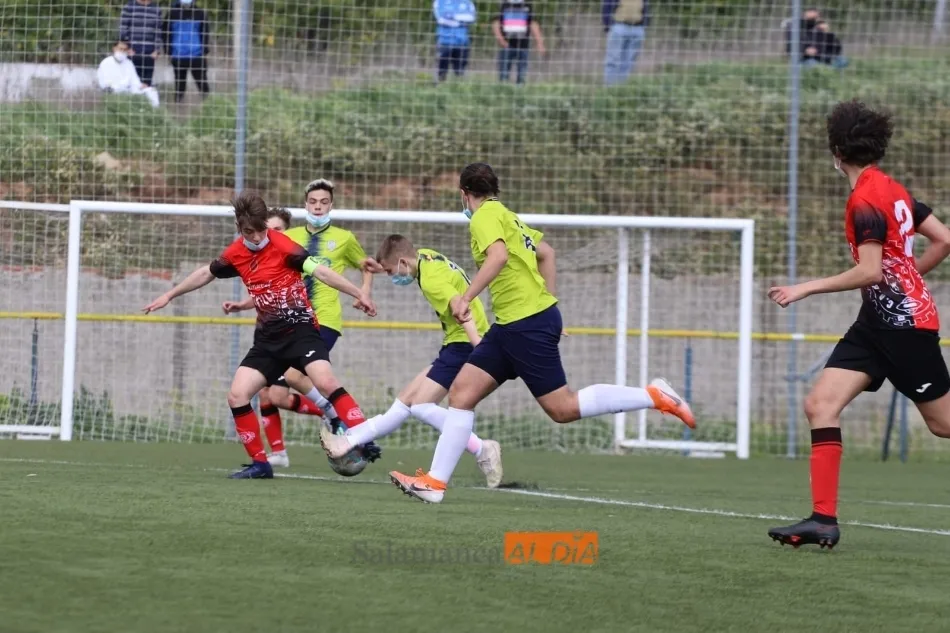 Foto 7 - Resultados, clasificaciones e im&aacute;genes del f&uacute;tbol base provincial