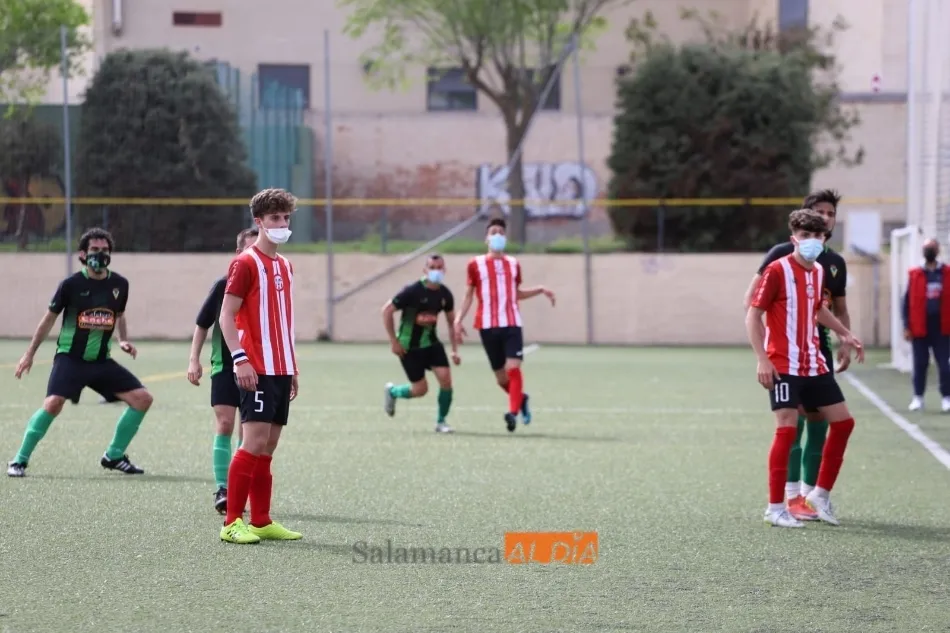 Foto 2 - La Provincial de Aficionados vive su segunda jornada de Liga con gran pasi&oacute;n en el verde