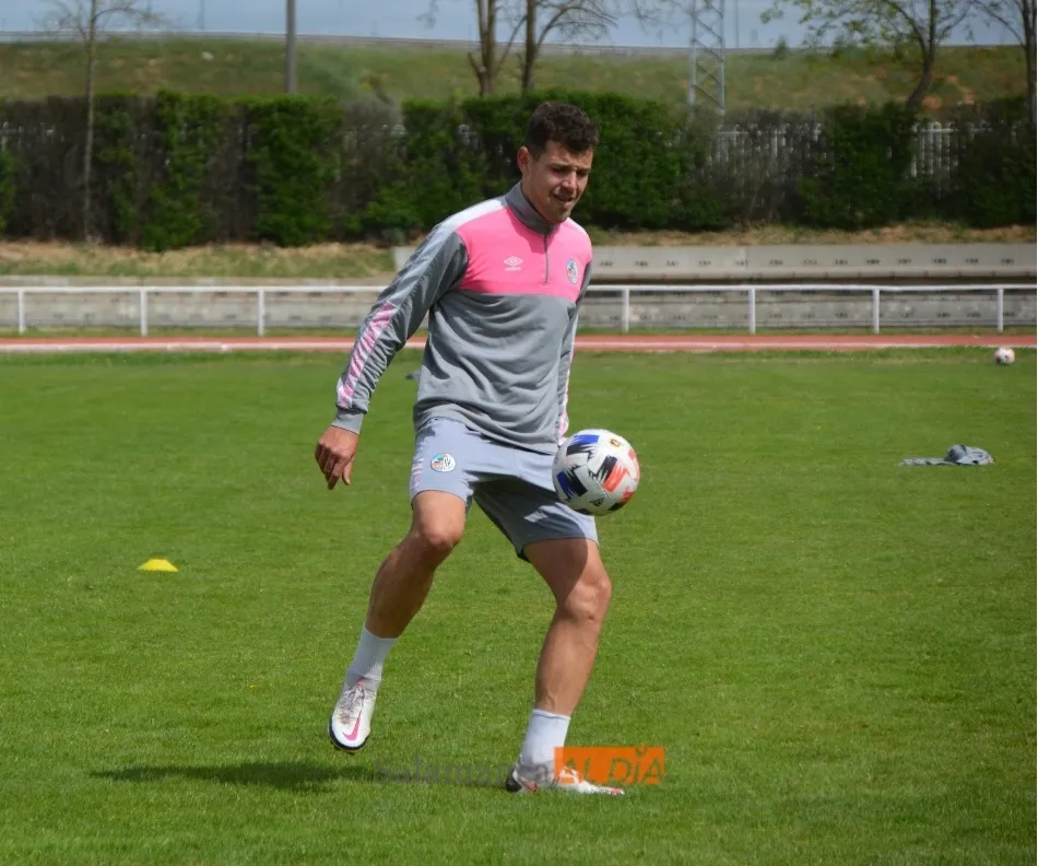 Foto 9 - El Salamanca UDS &lsquo;recupera&rsquo; a Javi Navas y Casado&hellip;&nbsp;pero no a Sep&uacute;lveda para el entrenamiento