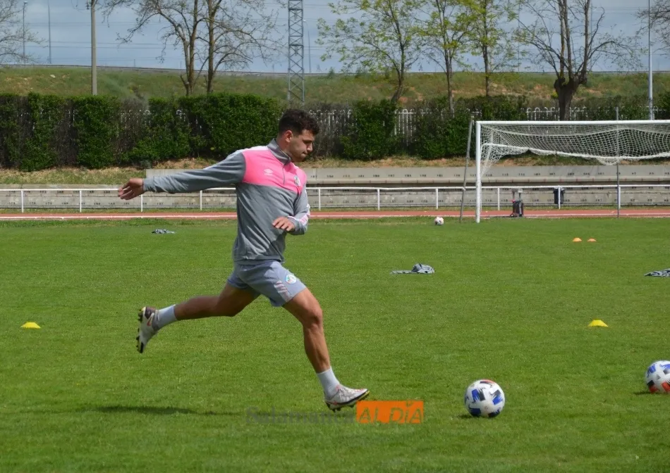 Foto 6 - El Salamanca UDS &lsquo;recupera&rsquo; a Javi Navas y Casado&hellip;&nbsp;pero no a Sep&uacute;lveda para el entrenamiento