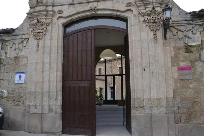 Ciudad Rodrigo acogerá un curso de atención sociosanitaria del programa POEFE-Salamanca rural  