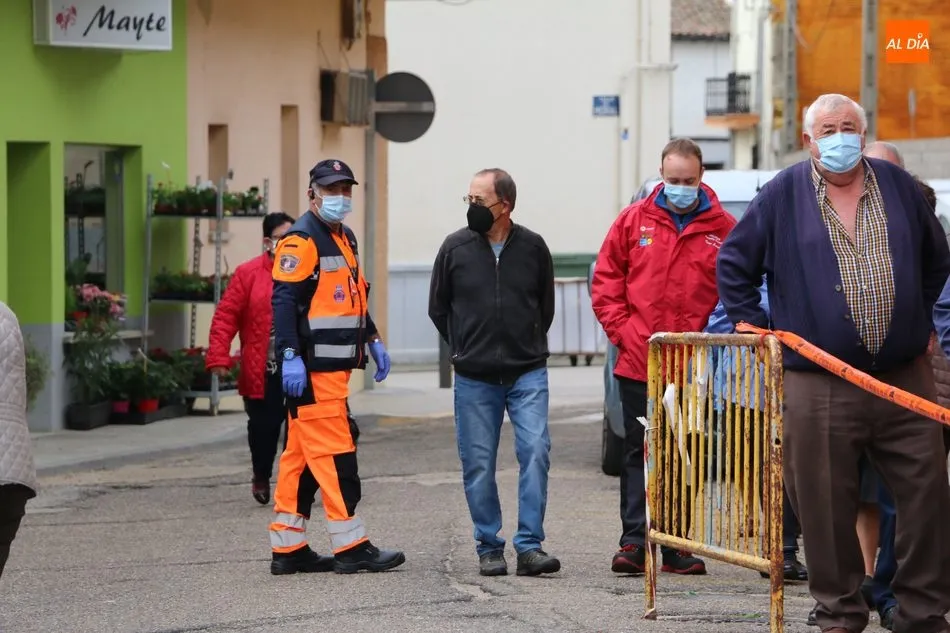 Foto 3 - Exitosa jornada de vacunaci&oacute;n de personas entre 70 y 75 a&ntilde;os en Vitigudino  