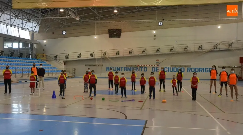 Reanuda su actividad la Escuela de Atletismo de Ciudad Rodrigo coincidiendo con su 20º cumpleaños ...