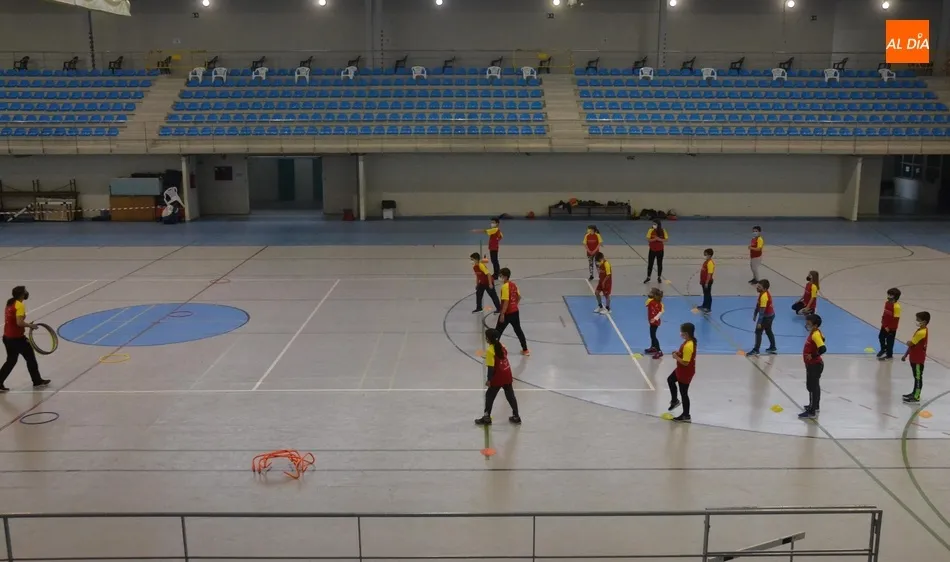 Foto 8 - Reanuda su actividad la Escuela de Atletismo de Ciudad Rodrigo coincidiendo con su 20&ordm; cumplea&ntilde;os ...