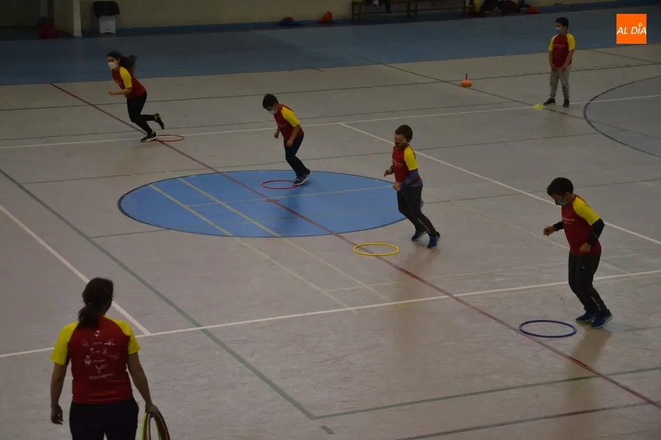 Foto 4 - Reanuda su actividad la Escuela de Atletismo de Ciudad Rodrigo coincidiendo con su 20&ordm; cumplea&ntilde;os ...