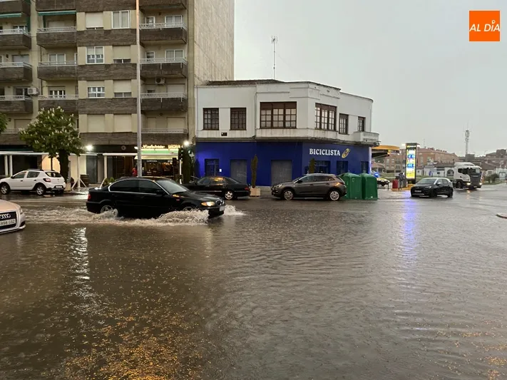 Foto 4 - Una fuerte tormenta genera inundaciones en varios puntos de Pe&ntilde;aranda