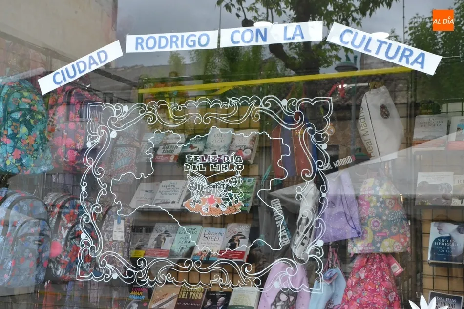 Foto 3 - &Eacute;rase una vez... gana el Concurso de Escaparates de la Feria del Libro  