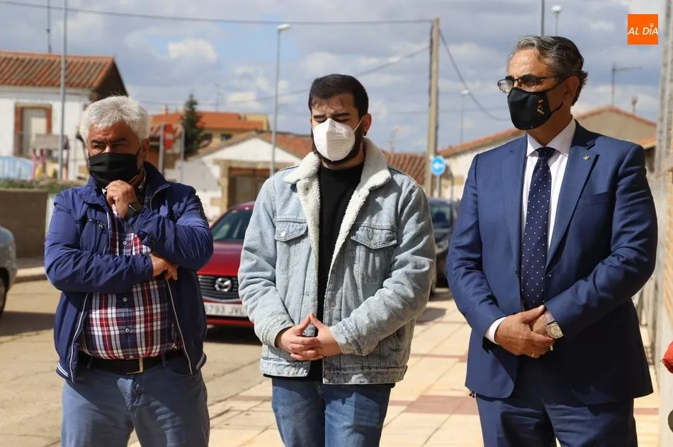 Foto 6 - Do&ntilde;inos reconoce la labor de Joaqu&iacute;n Grimaldo por la promoci&oacute;n del deporte en el municipio