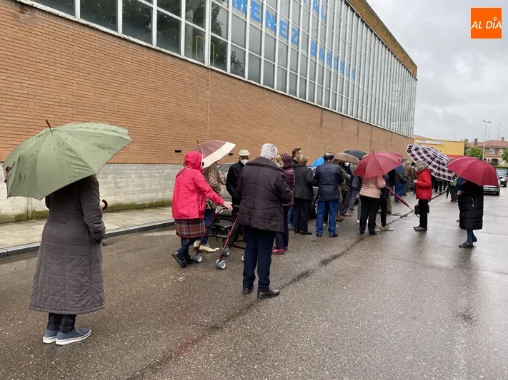 Foto 9 - Administradas 900 vacunas a la poblaci&oacute;n de 70 a 76 a&ntilde;os de la zona b&aacute;sica de salud de...
