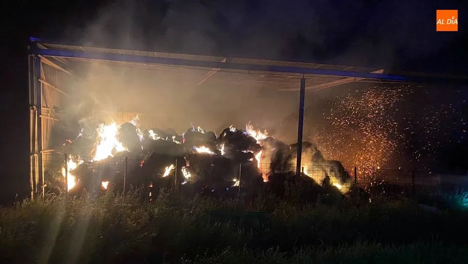En un principio el apunta al tractor como el inicio del incendio