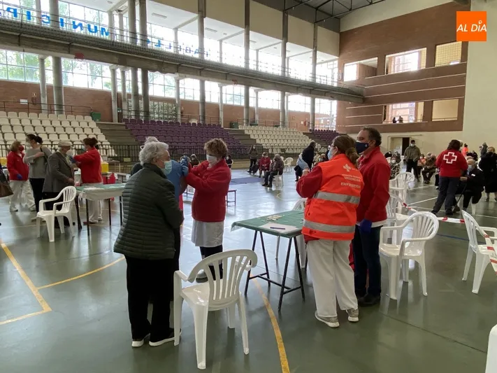 Foto 4 - Completada sin incidencias la vacunaci&oacute;n a los mayores de 80 a&ntilde;os de la zona b&aacute;sica de salud de...