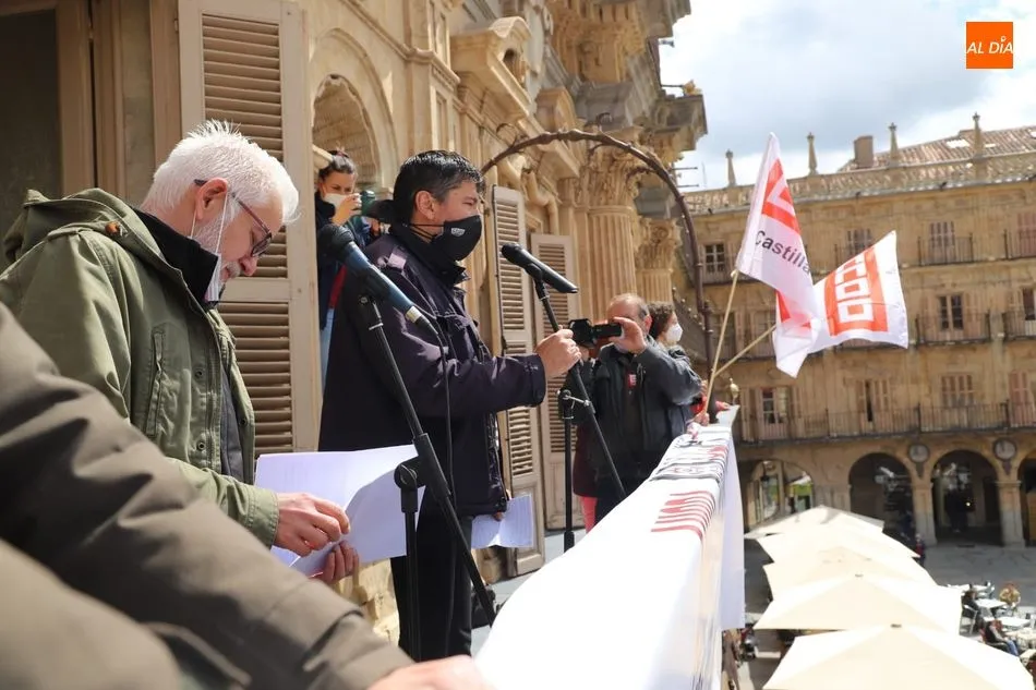 Foto 9 - CCOO y UGT advierten en el D&iacute;a del Trabajador de las &ldquo;dificultades que vendr&aacute;n&rdquo;