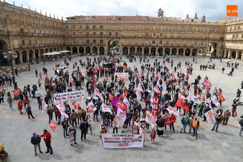 Foto 5 - CCOO y UGT advierten en el D&iacute;a del Trabajador de las &ldquo;dificultades que vendr&aacute;n&rdquo;