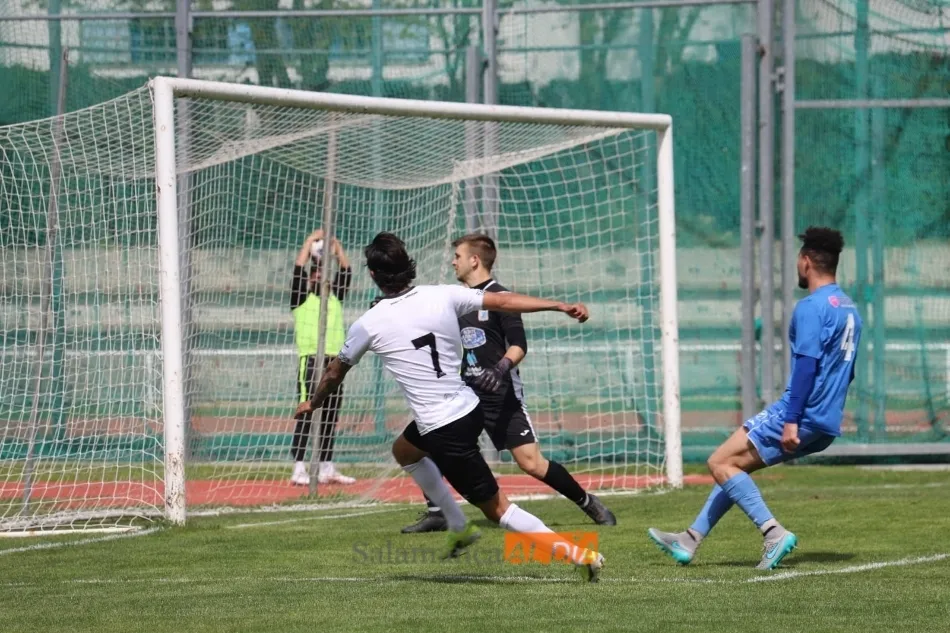 Foto 3 - Ibra Keita y Motos lanzan al Salamanca UDS &lsquo;B&rsquo; hacia la permanencia con un triunfo clave ante...