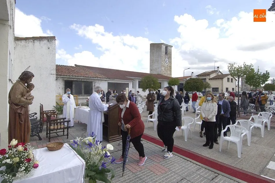 Foto 5 - Celebraci&oacute;n &iacute;ntima de San Jos&eacute; Obrero en Ivanrey