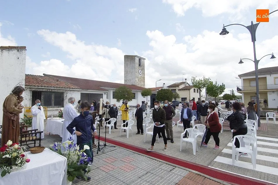 Foto 3 - Celebraci&oacute;n &iacute;ntima de San Jos&eacute; Obrero en Ivanrey