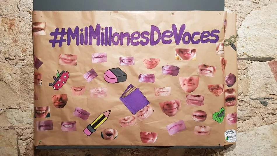 Foto 4 - Entreculturas en Salamanca ofrece la exposici&oacute;n de obras por el Derecho a la Educaci&oacute;n