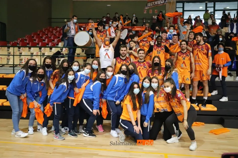 Foto 2 - Al Aquimisa Carbajosa le sale cara y se salva de bajar de LEB Plata tras ganar al Jairis (78-65)