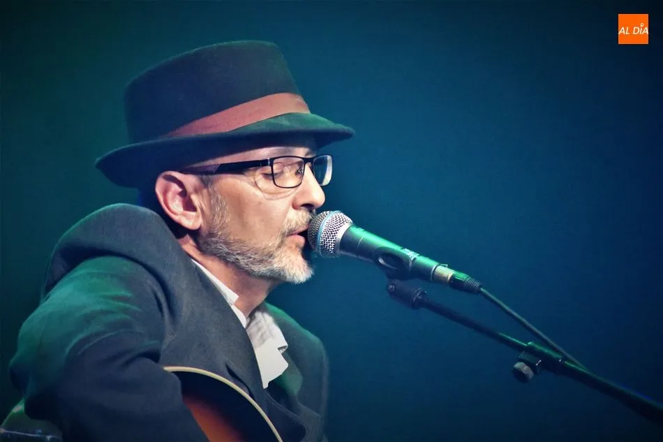 Foto 3 - &ldquo;El hombre tranquilo&rdquo; cuando la poes&iacute;a y la m&uacute;sica caminan a la par
