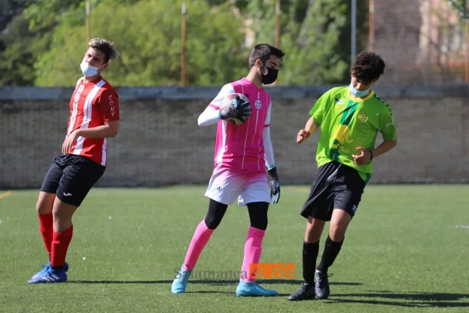 Foto 11 - Resultados, clasificaciones e im&aacute;genes del f&uacute;tbol base provincial